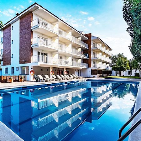 Apartamentos Sunway Arizona Sitges Dış mekan fotoğraf